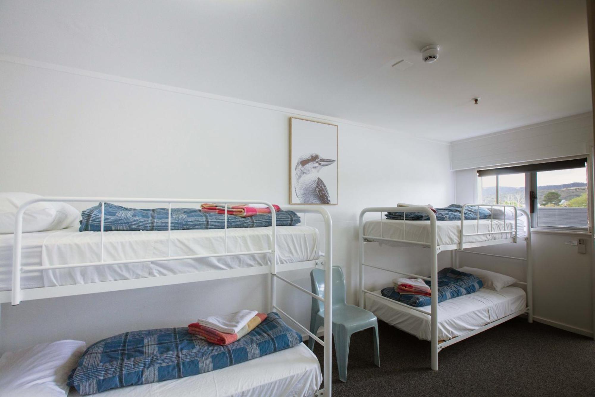 Kookaburra Lodge Jindabyne Rum bild