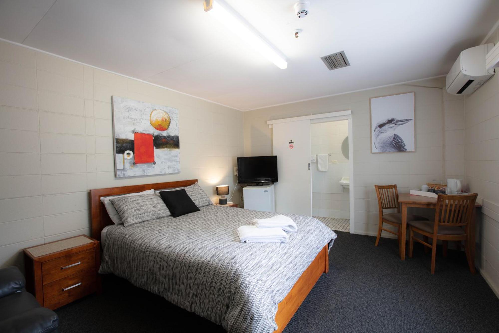Kookaburra Lodge Jindabyne Rum bild