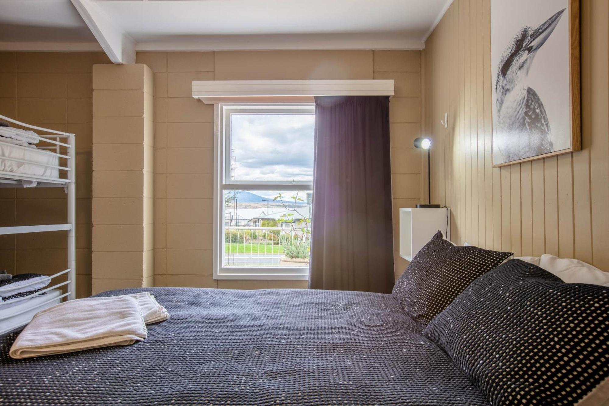 Kookaburra Lodge Jindabyne Rum bild
